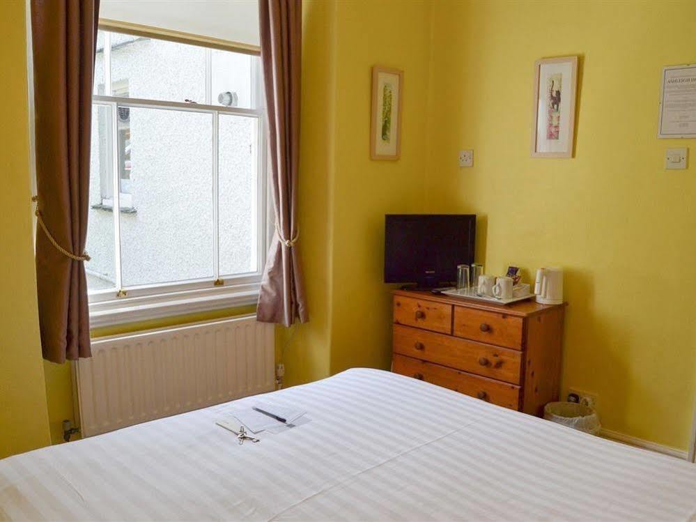 Ashleigh House Bed & Breakfast Уиндермер Екстериор снимка