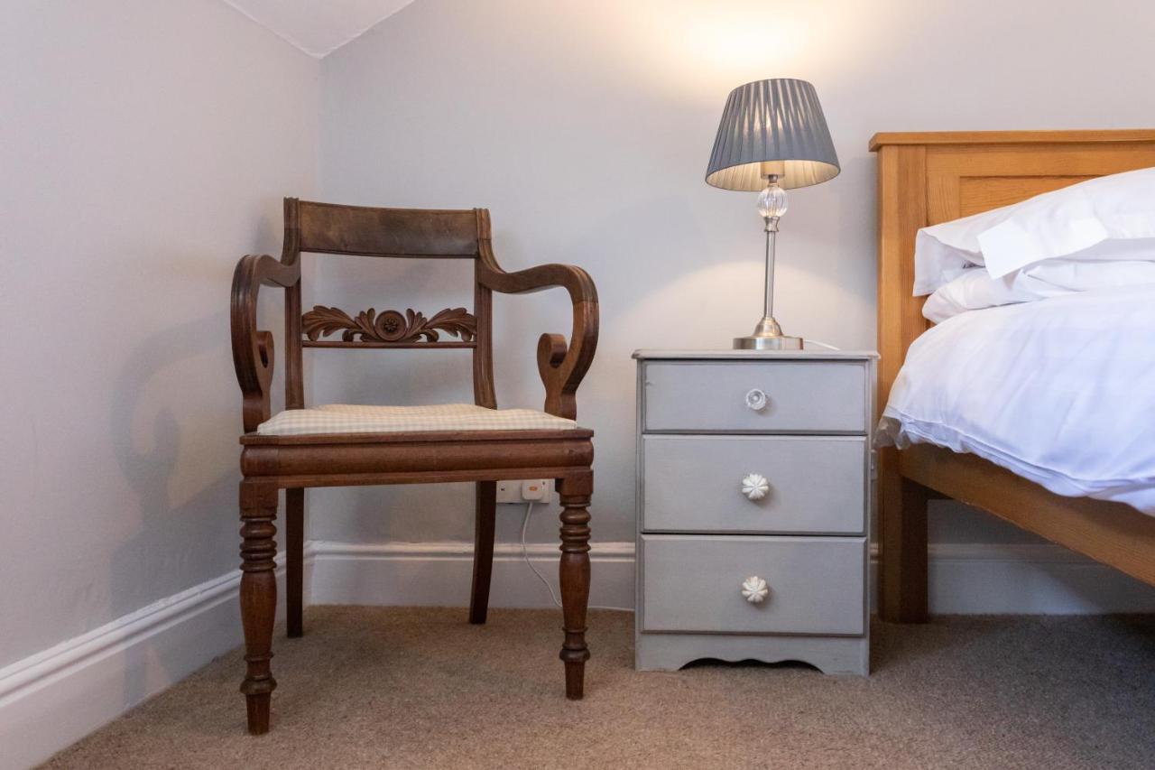 Ashleigh House Bed & Breakfast Уиндермер Екстериор снимка